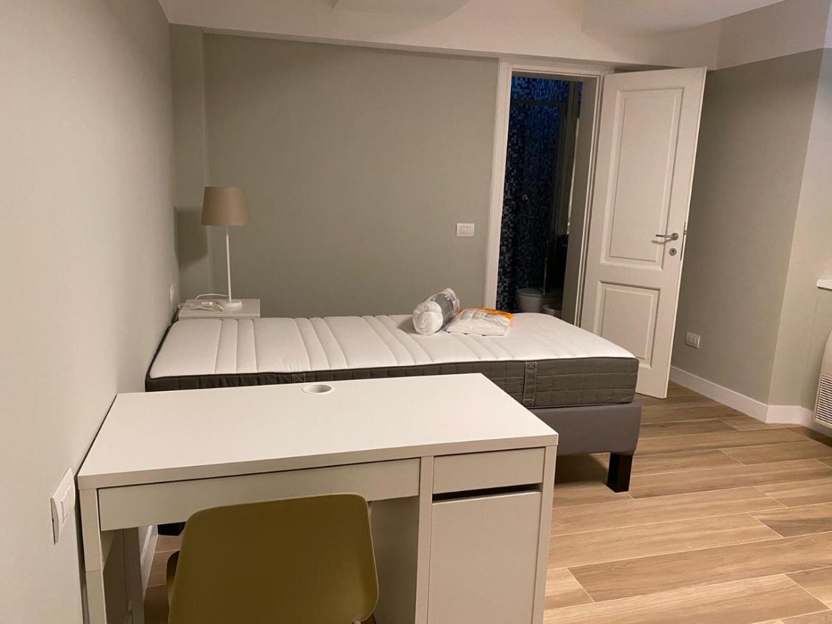 Sdrucciolo Dei Pitti Third Floor Apartman Firenze Kültér fotó