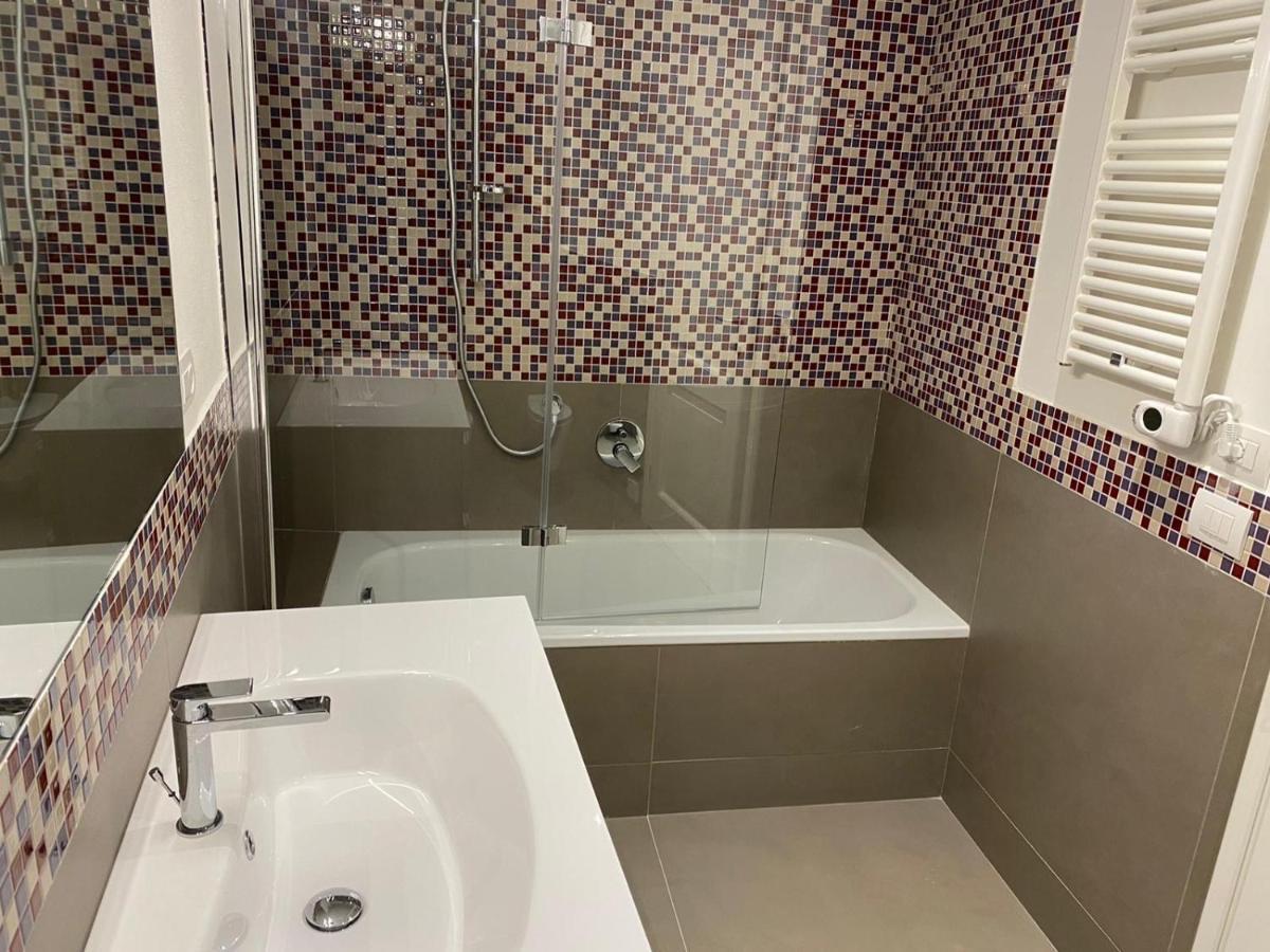 Sdrucciolo Dei Pitti Third Floor Apartman Firenze Kültér fotó